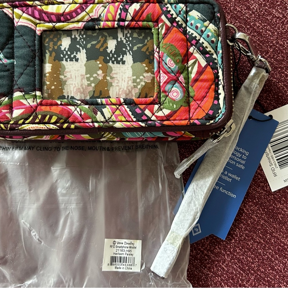 Vera Bradley Heirloom Paisley Multicolor Wristlet RFID Smartphone NWT